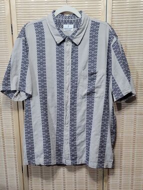 Mutual Weave Short Sleeved Shirt with Striped Pattern - XL